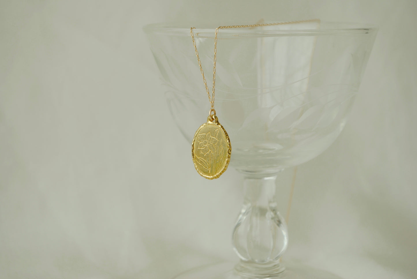 Daedal Daffodil Pendant Necklace