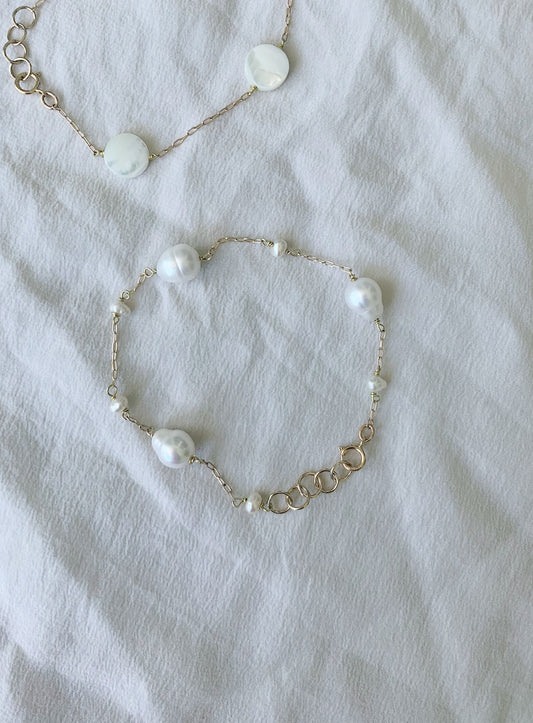 Daedal Fresh Water Pearl Bracelet